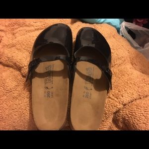 Birkis shoes 9 1/2